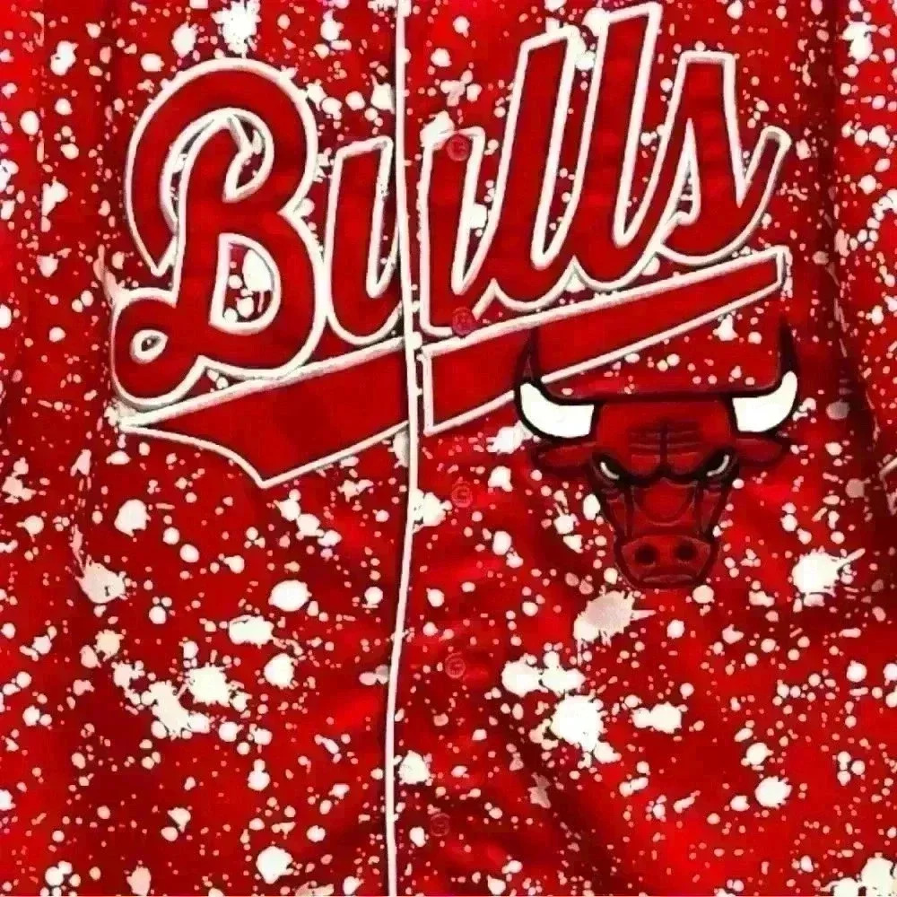 Chicago Bulls Licensed NBA Jersey.  Men’s XXL. Pre Owned in Very good condition - Picture 2 of 7